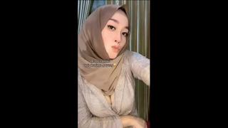 Kumpulan tik tok hot hijab pamer tet3 yang lagi viral id @babyca666 aka aaacayang part 2 tik tok doodstream